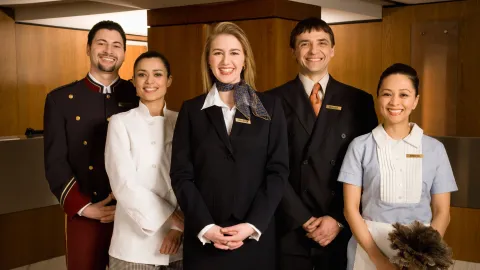 Back to Basics Hospitality: Keeping Hotels Human in the Age of AI